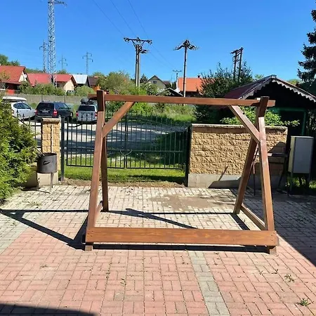 Katarina V Penzione Pod Smrekom *